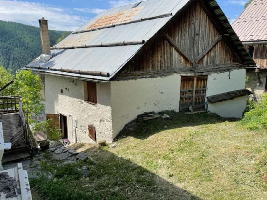 Chalet Avec Vue Sur Le Fort De Chateau Queyras Exteriör bild